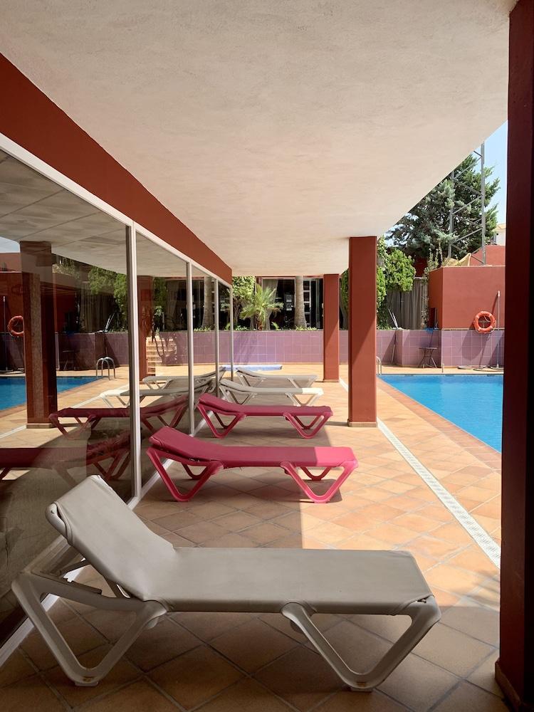Aparthotel Residencial Vidalbir L'Alfas del Pi Exterior foto